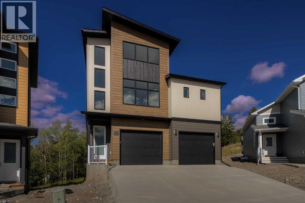 8603 25 Avenue — Coleman - Main photo