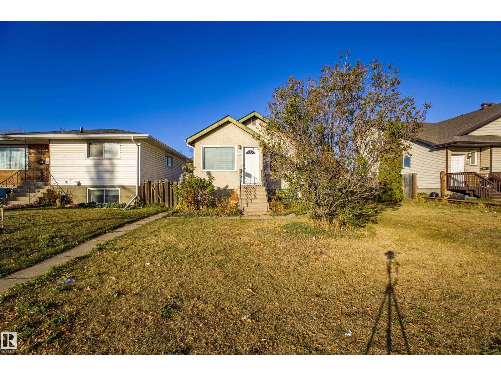 12716 12718 94 ST NW — Edmonton - Main photo