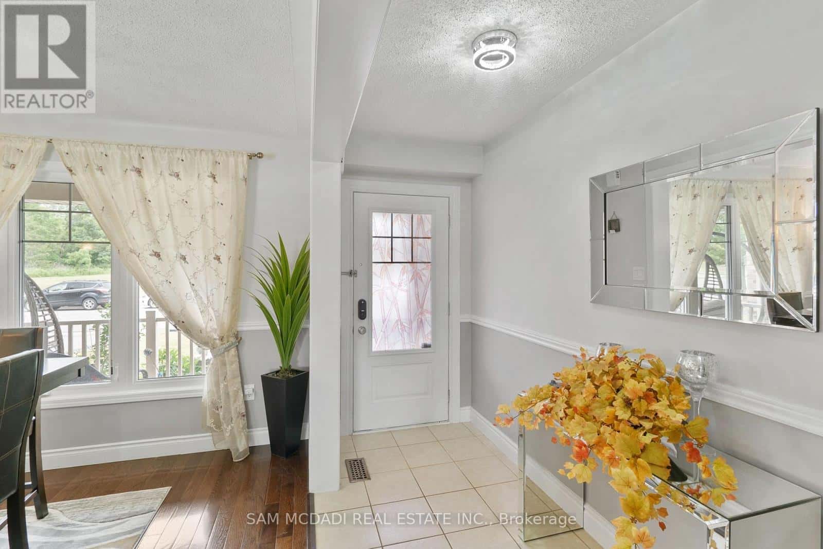 216 RUHL DRIVE — Milton (WI Willmott) - Photo 4 of 46