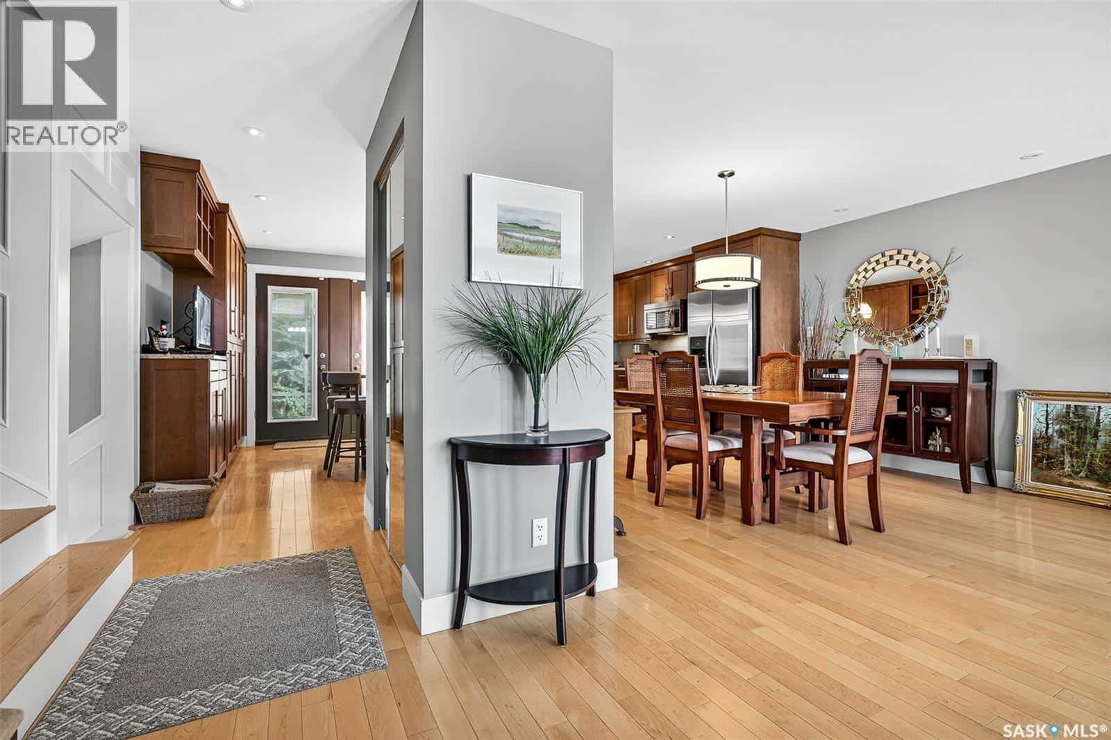 133 Wood Lily DRIVE — Moose Jaw, Saskatchewan - Photo 2 of 50