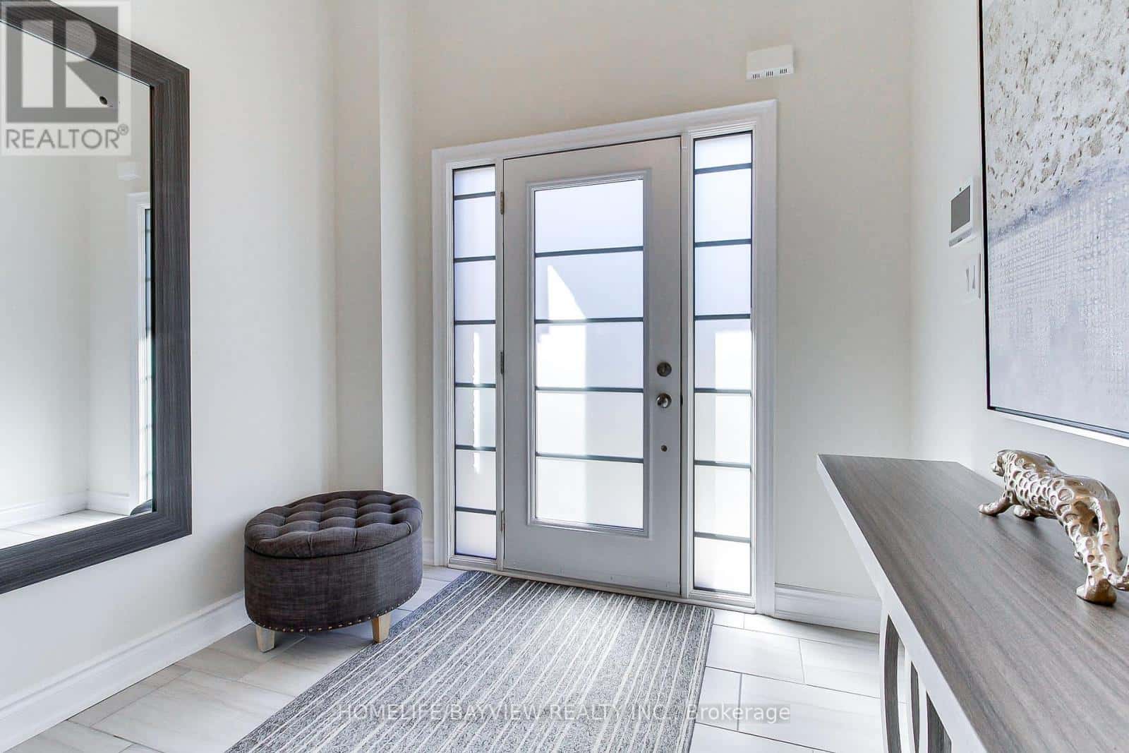 70 LORNE THOMAS PLACE — New Tecumseth (Alliston) - Photo 2 of 36