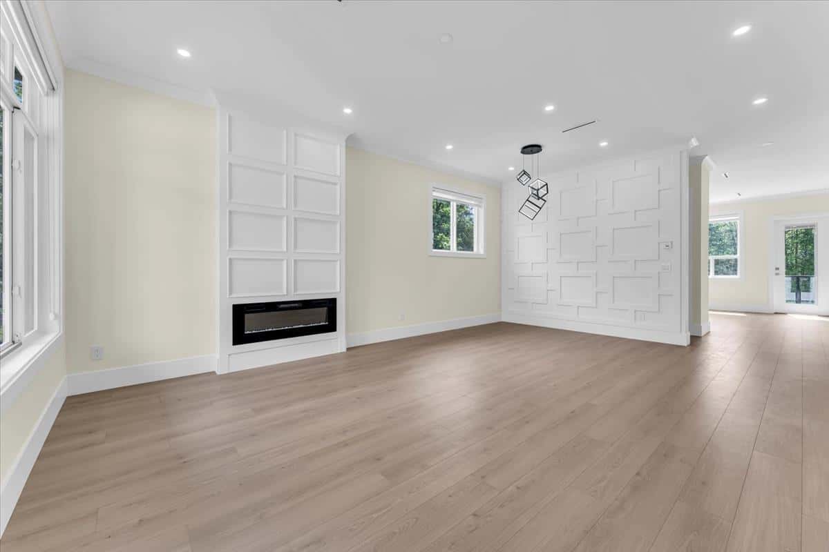 16192 78 AVENUE — Surrey - Photo 3 of 40