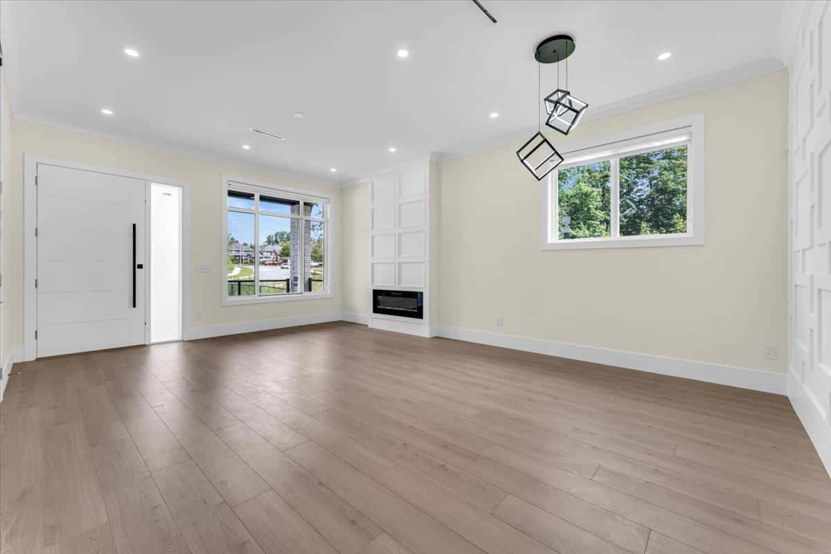 16192 78 AVENUE — Surrey - Photo 4 of 40