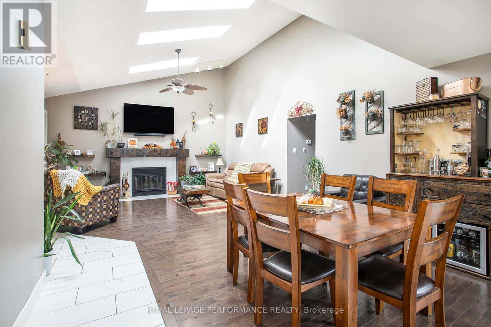 2141 BOYER ROAD — Ottawa - Photo 4 of 42