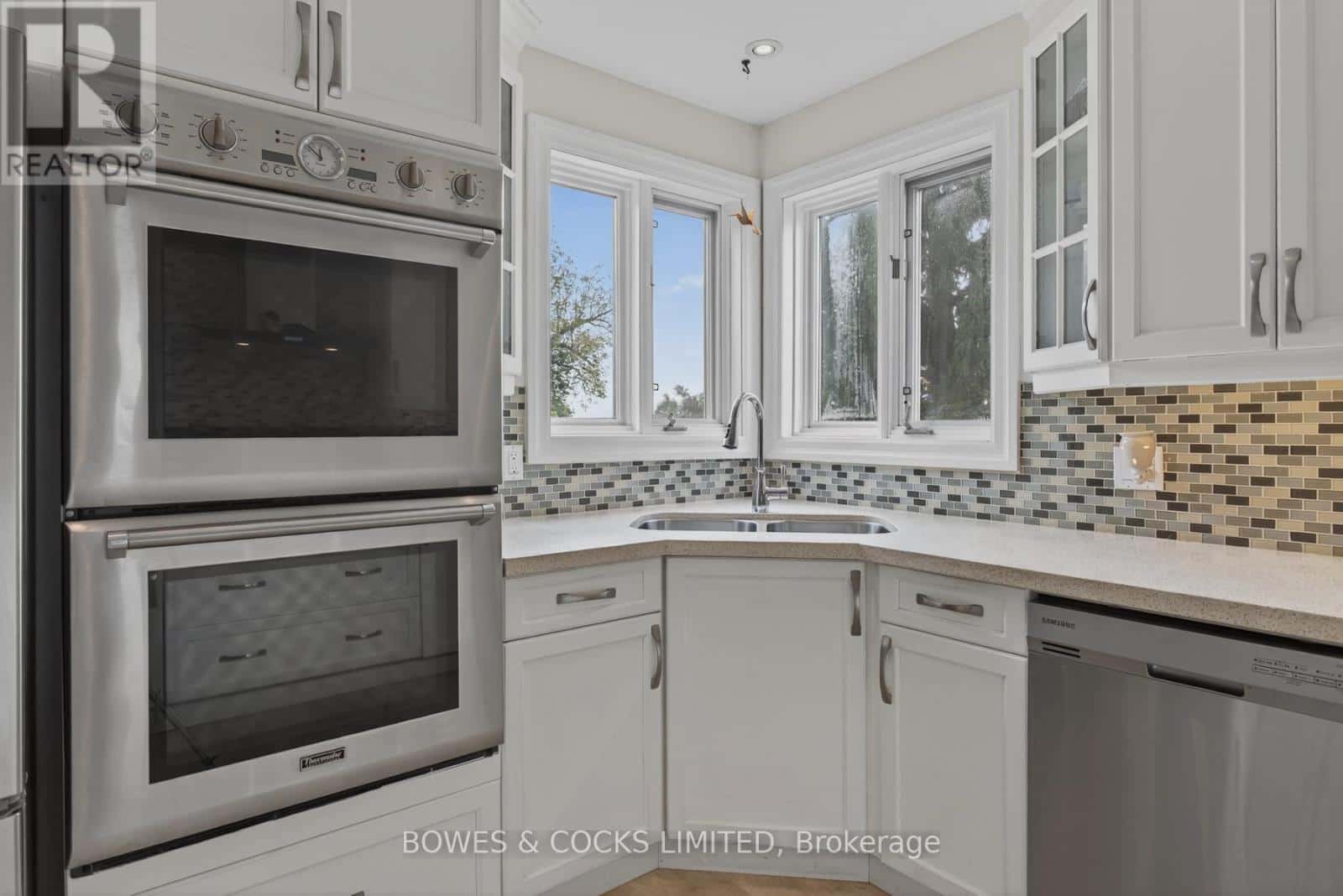 284 PORT HOOVER ROAD — Kawartha Lakes (Little Britain) - Photo 5 of 48