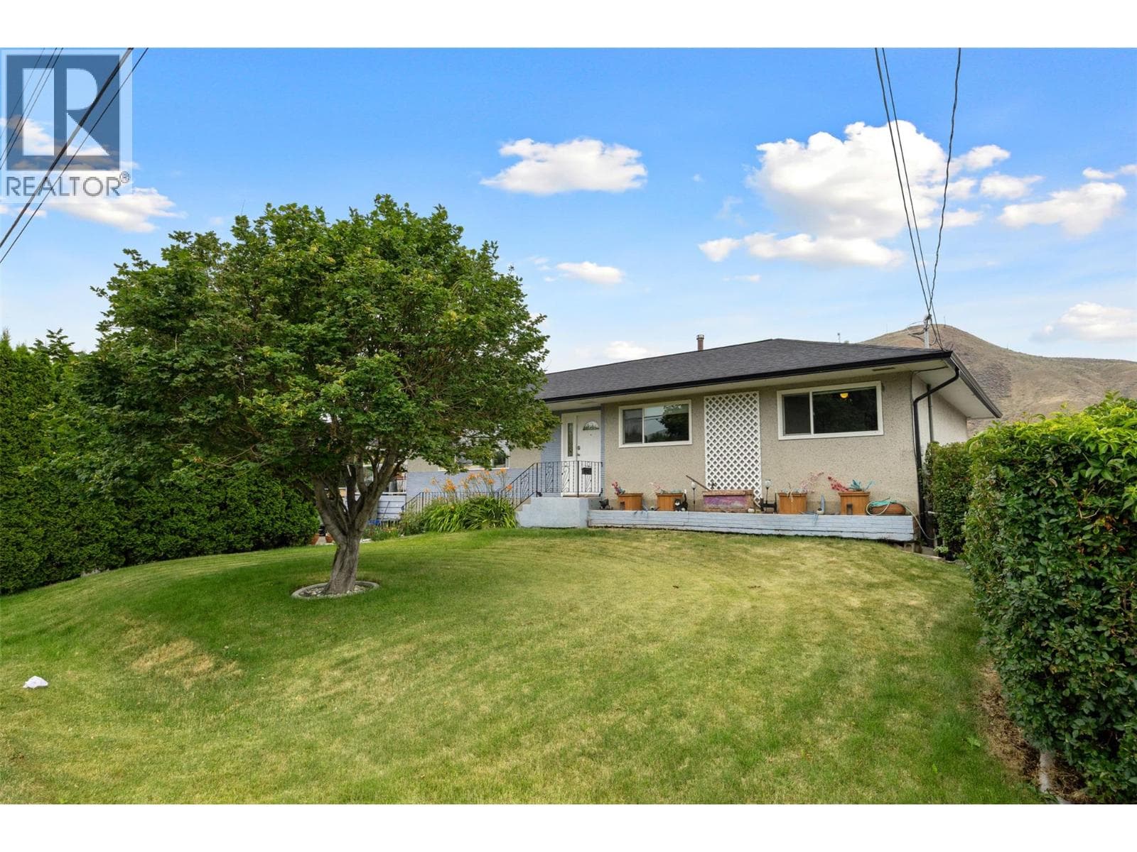 2150 Ponderosa Avenue — Kamloops - Main photo