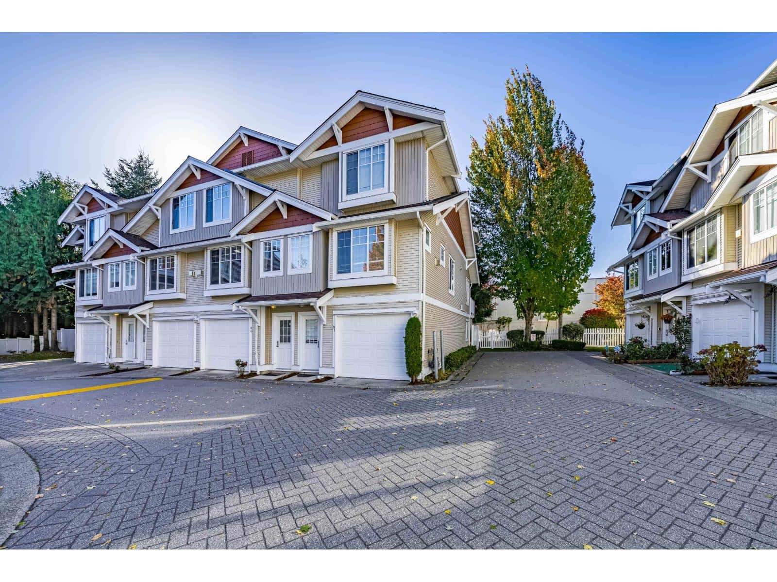 80 12110 75A AVENUE — Surrey - Photo 3 of 14