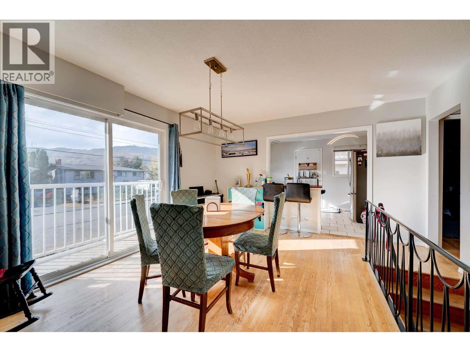 770 SHERWOOD Drive — Kamloops - Photo 5 of 34