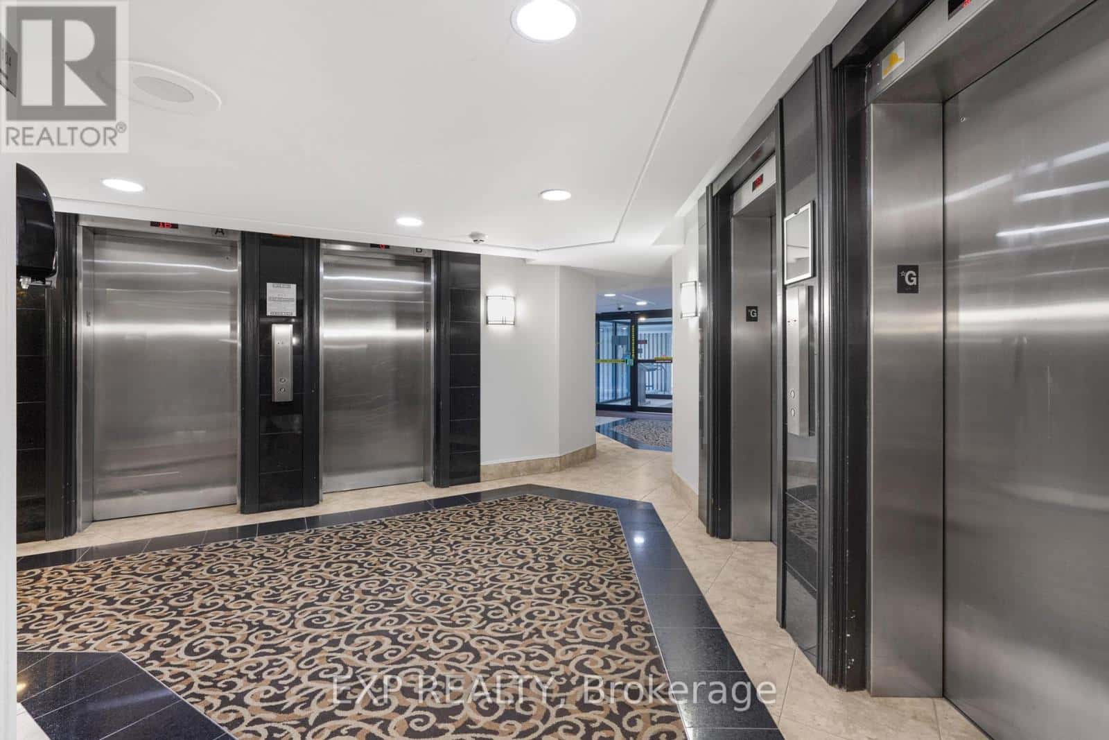 1501 - 1081 AMBLESIDE DRIVE — Ottawa - Photo 5 of 38