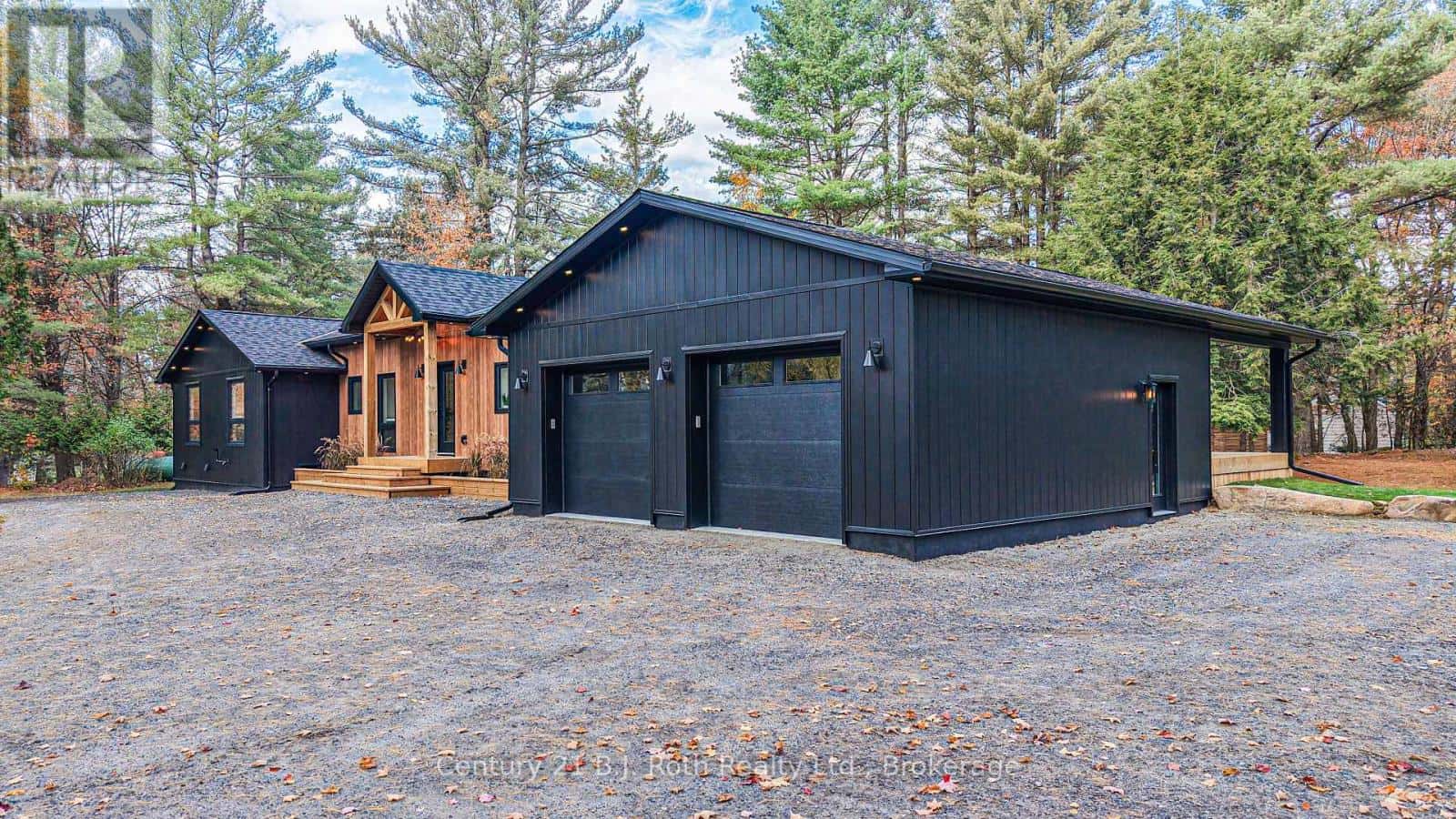 691 SOUTH WASEOSA LAKE ROAD — Huntsville (Chaffey) - Photo 3 of 50