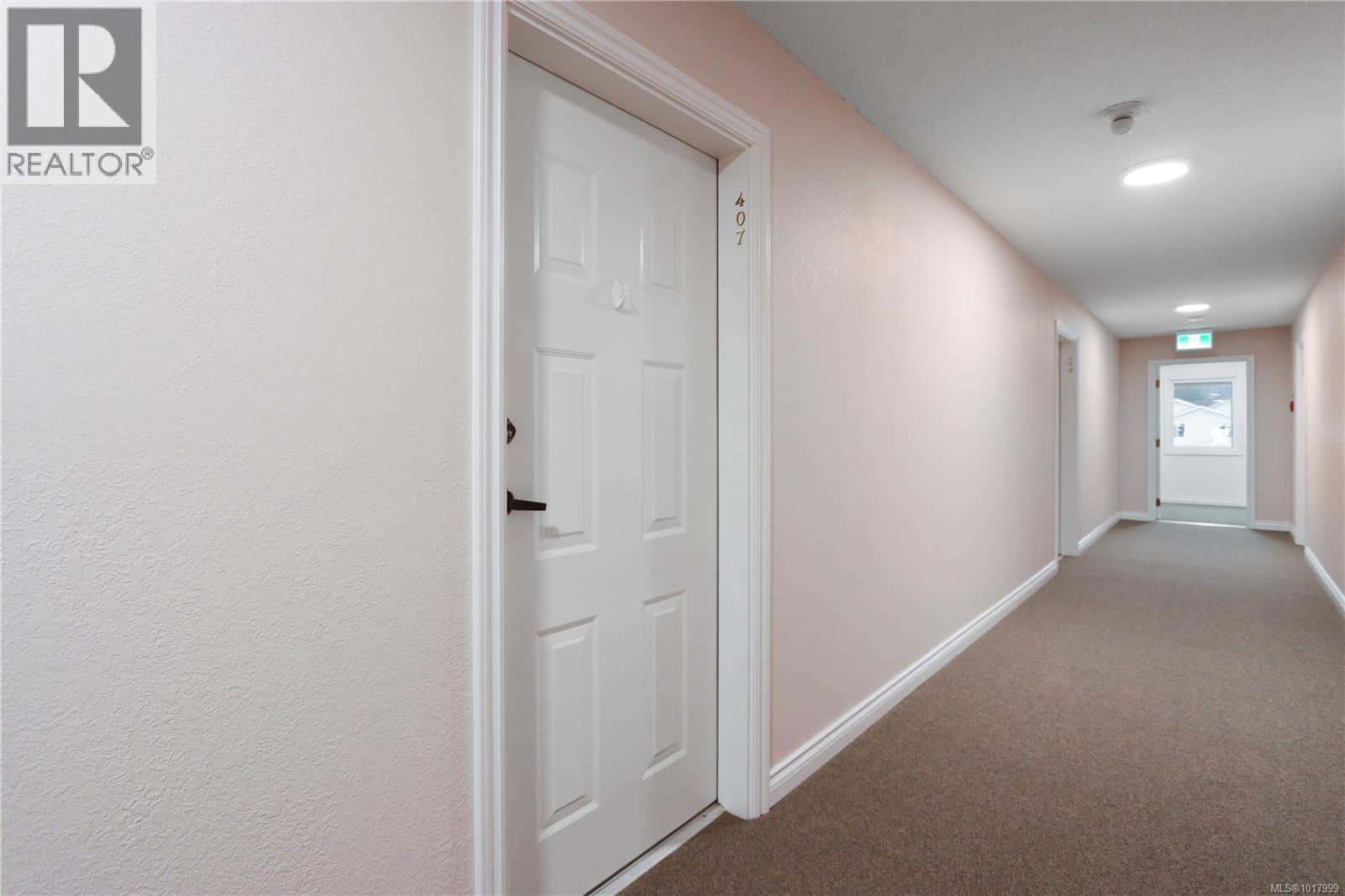 407 9942 Daniel St — Chemainus - Photo 3 of 21