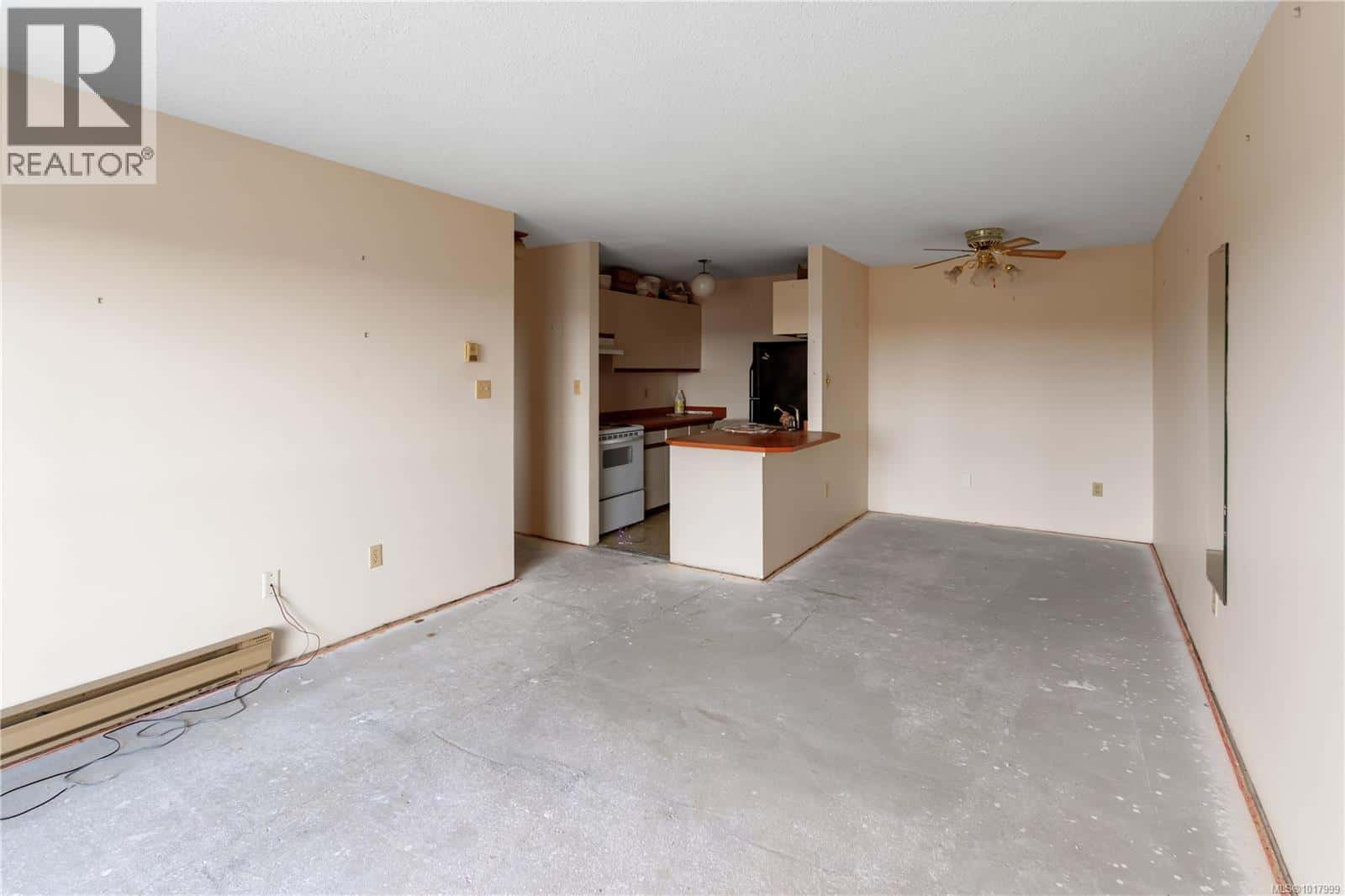 407 9942 Daniel St — Chemainus - Photo 4 of 21