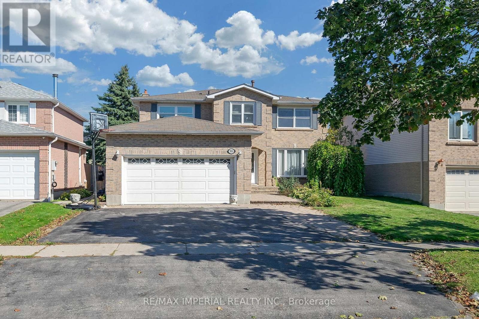 955 SNOWBIRD STREET — Oshawa (Northglen) - Main photo