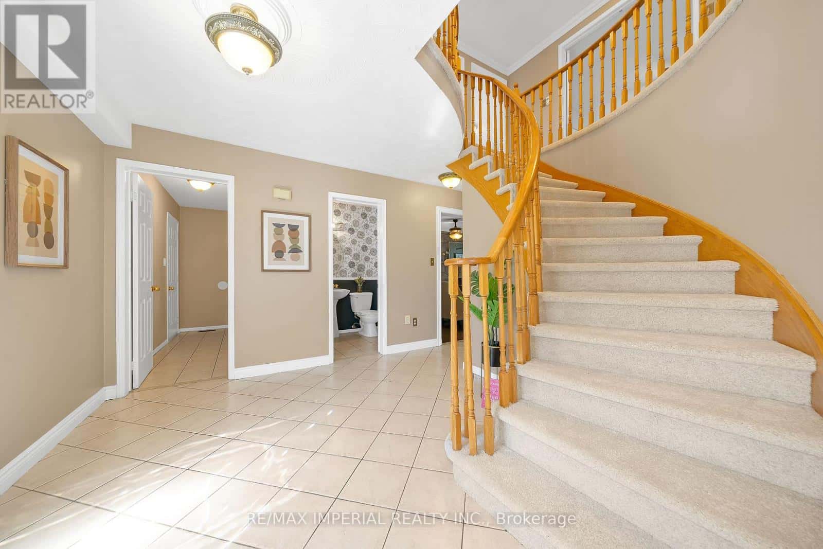 955 SNOWBIRD STREET — Oshawa (Northglen) - Photo 4 of 48