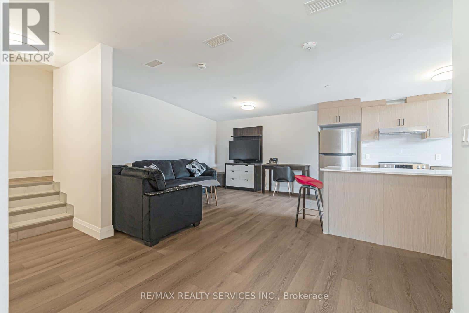 #3 - 30 DEAN PARK ROAD — Toronto (Rouge) - Photo 4 of 26