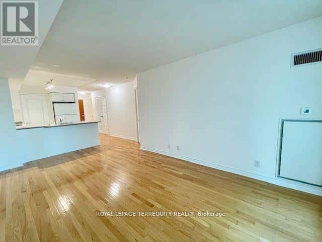 1104 - 1 ELM DRIVE W — Mississauga (City Centre) - Photo 2 of 47