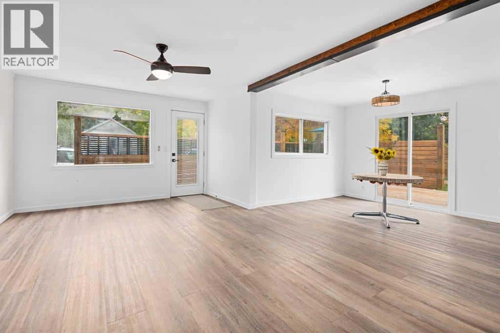 260 2 Avenue — Drumheller - Photo 5 of 42