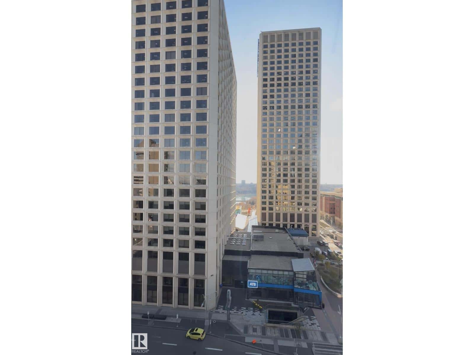 #1013 10024 JASPER AV NW — Edmonton - Photo 3 of 10