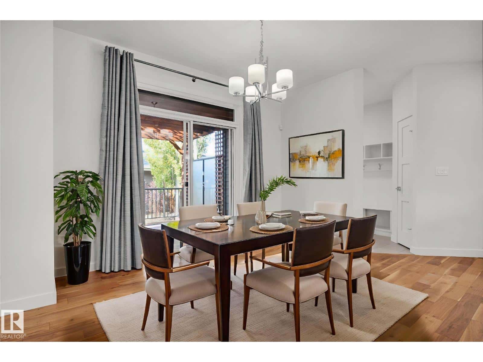 7142 CR NW — Edmonton - Photo 3 of 50