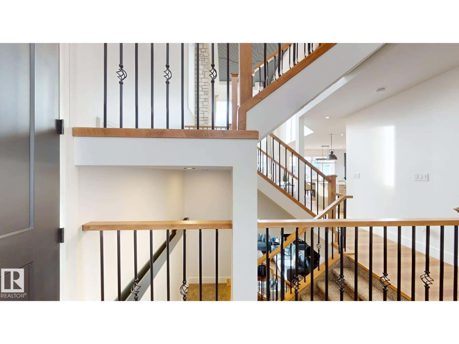 16615 32 AV SW — Edmonton - Photo 5 of 66