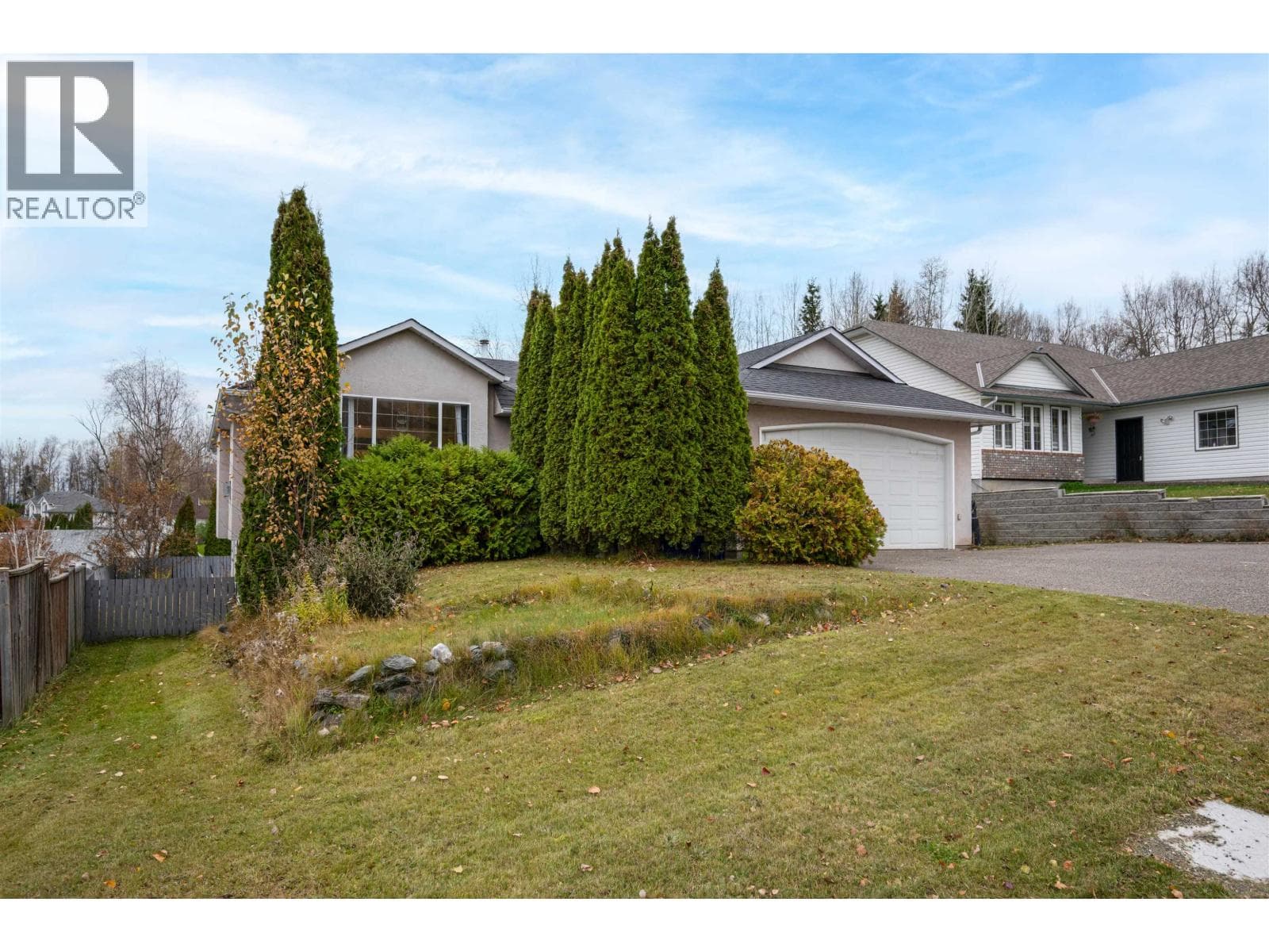 4371 FOSTER ROAD — Prince George - Main photo