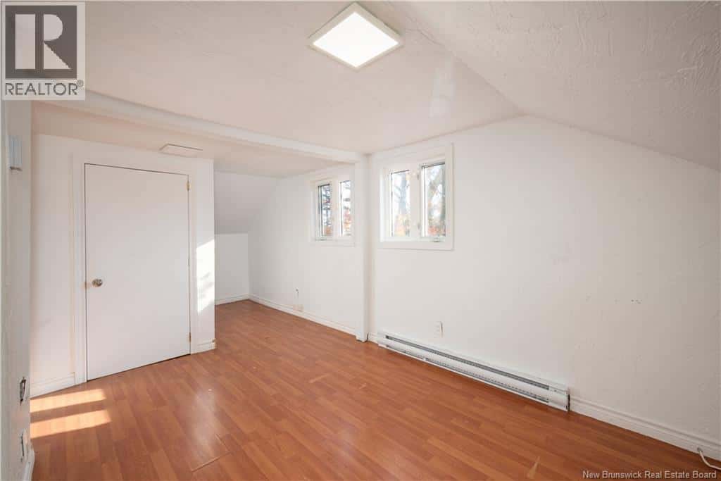 20 Gerard Street — Saint-Antoine - Photo 4 of 27