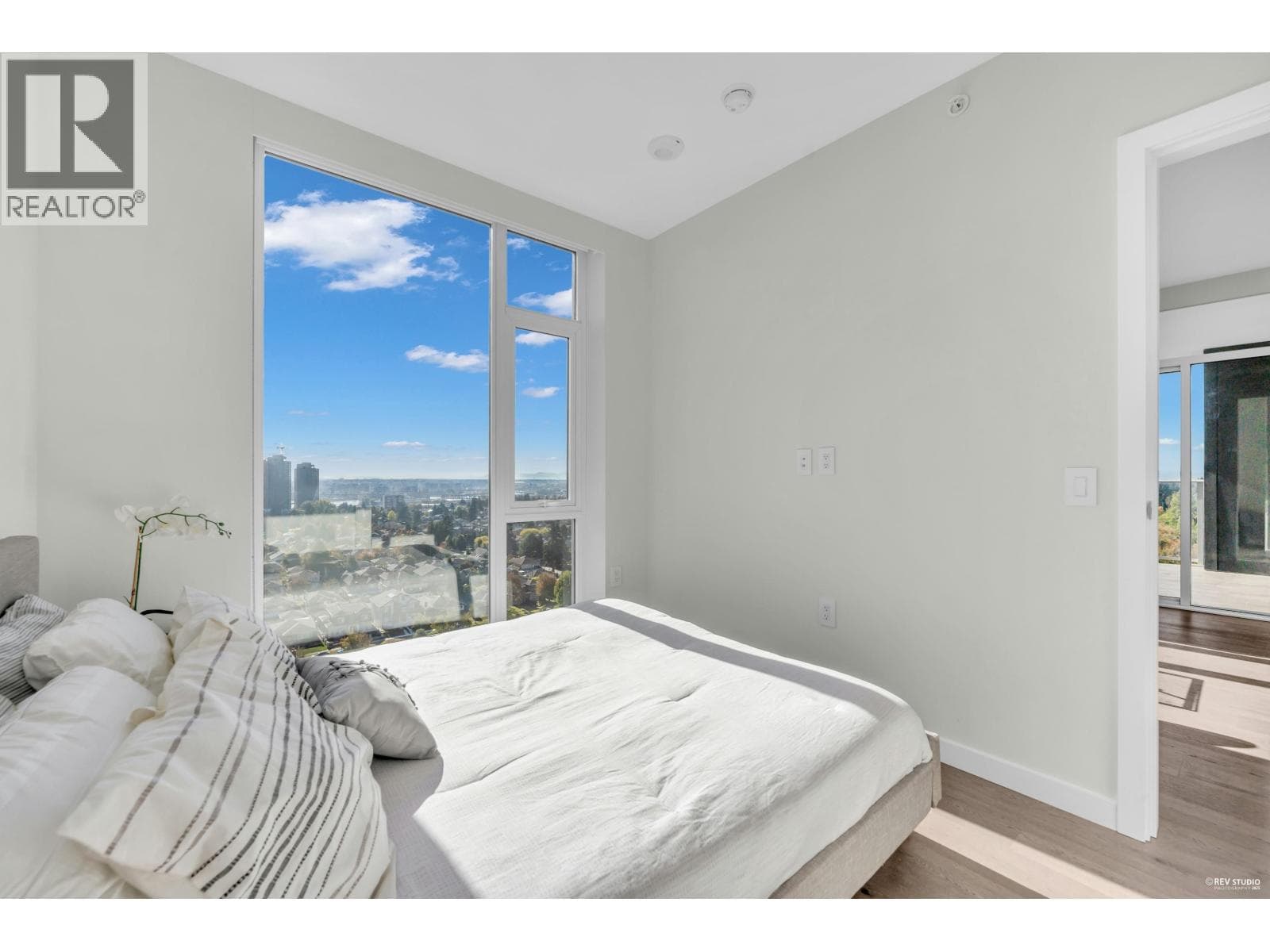 1504 7418 PAULSON STREET — Vancouver - Main photo