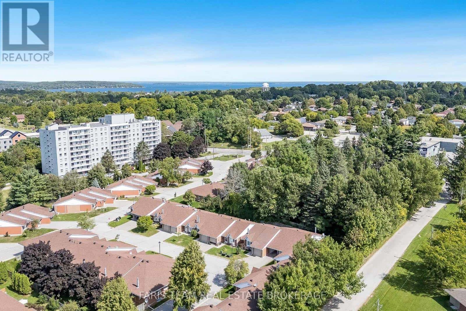 93 - 696 KING STREET — Midland - Photo 3 of 27