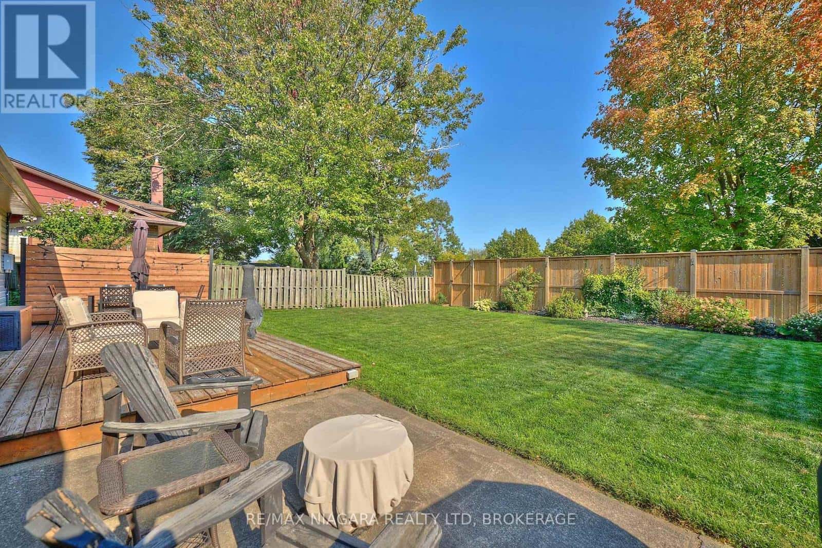 6432 CAROLYN AVENUE S — Niagara Falls (Morrison) - Photo 3 of 25