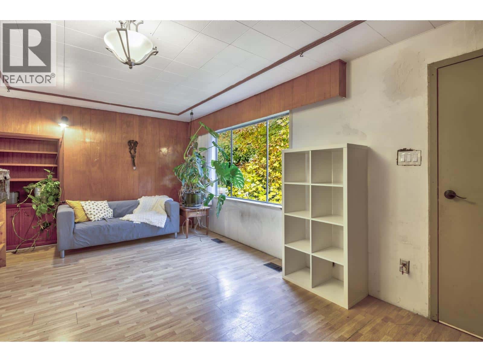 4312 GEORGIA STREET — Burnaby - Photo 4 of 39