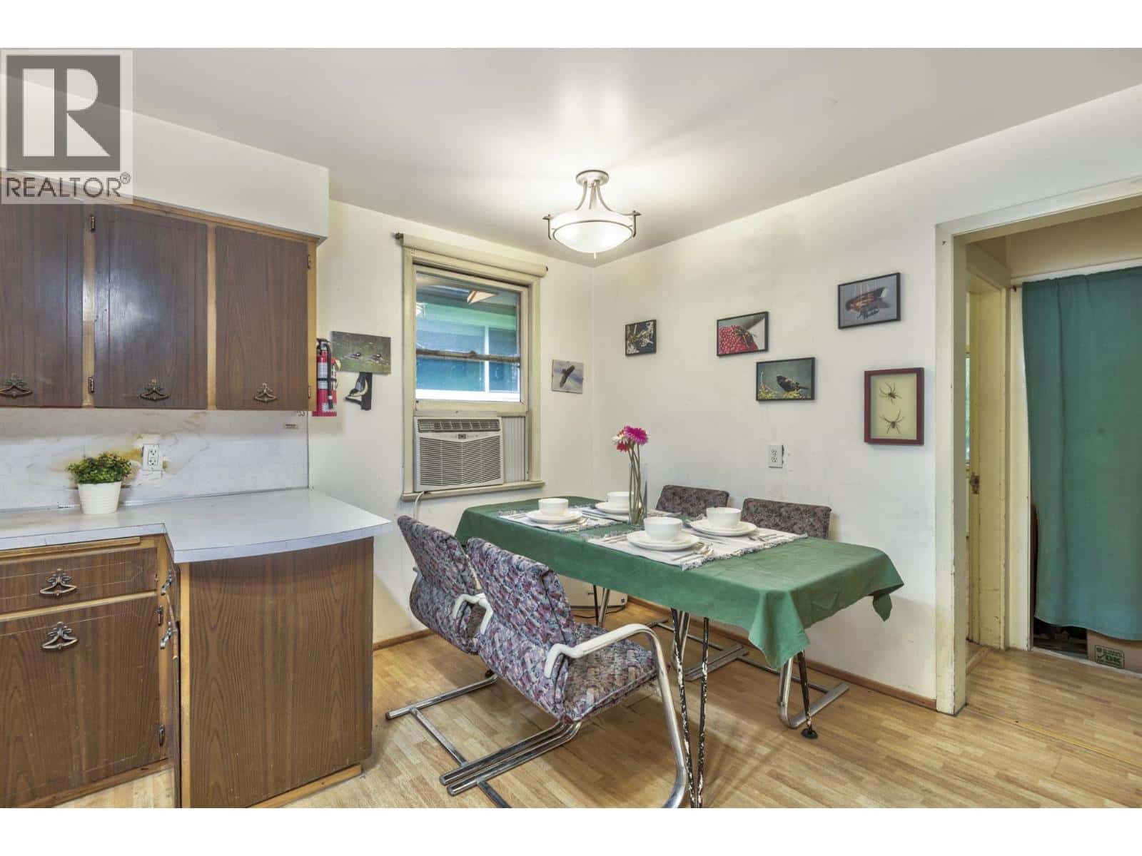 4312 GEORGIA STREET — Burnaby - Photo 5 of 39