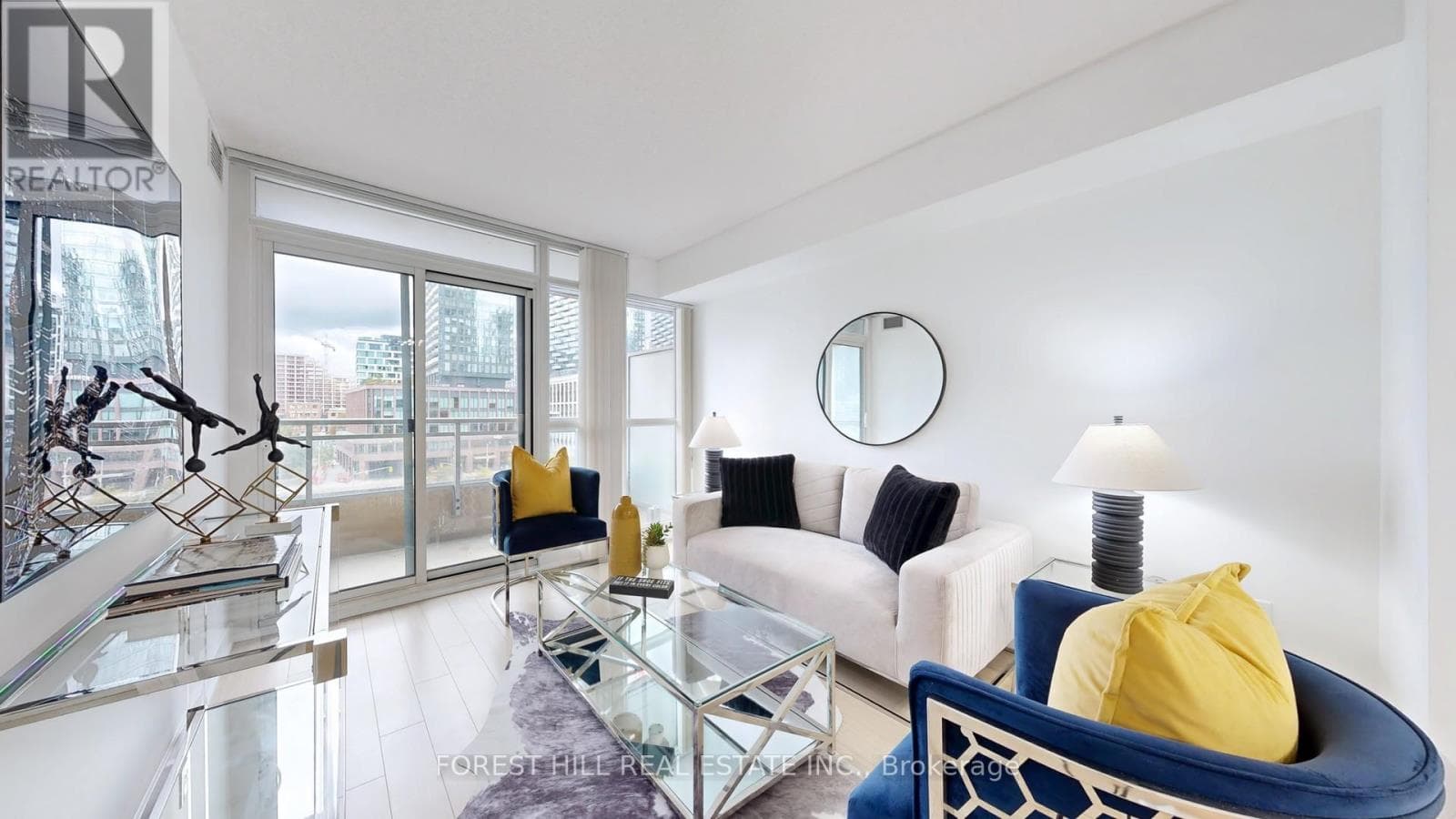 743 - 10 CAPREOL COURT — Toronto (Waterfront Communities) - Main photo