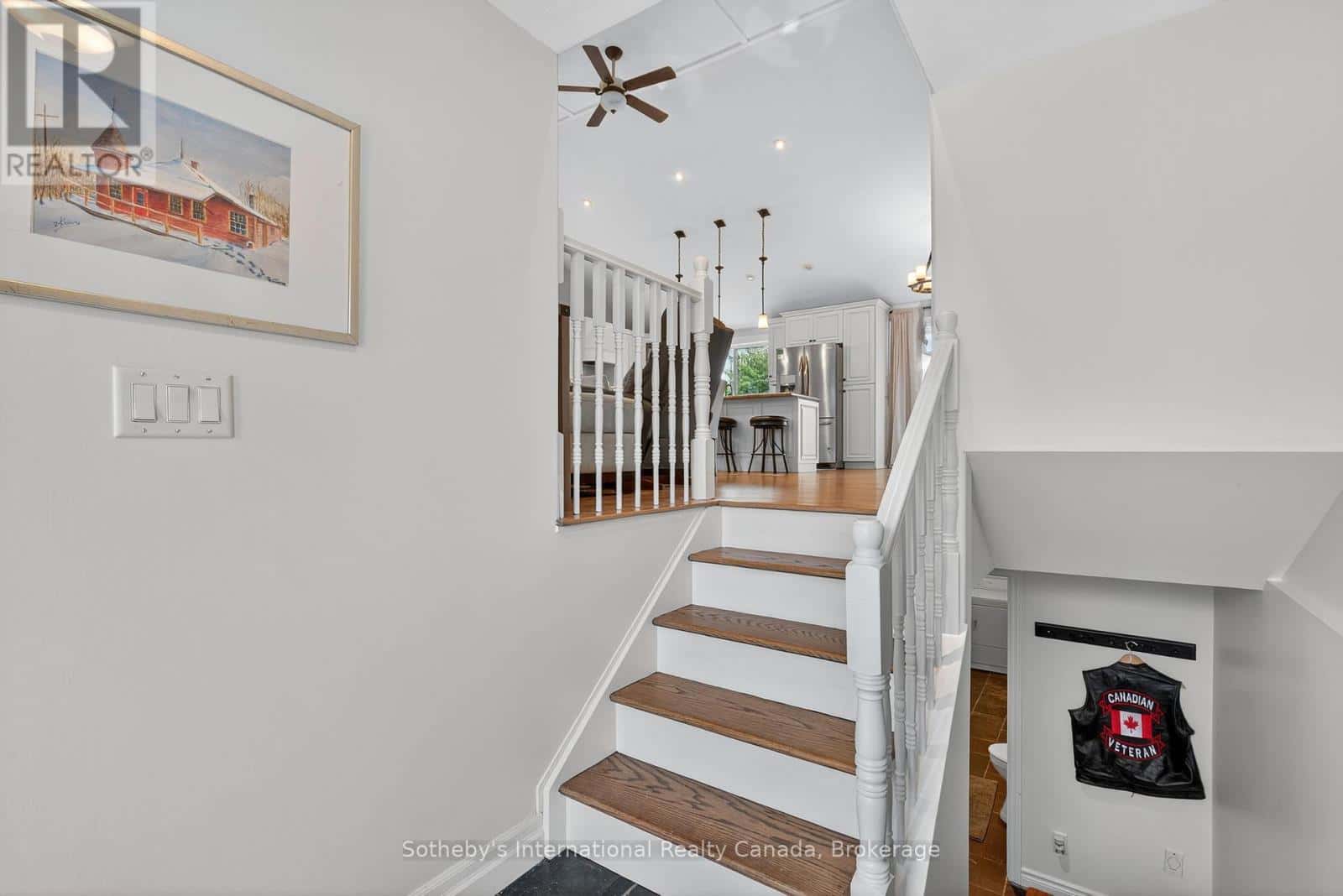 30 BRYAN DRIVE — Collingwood, Ontario - Photo 5 of 46