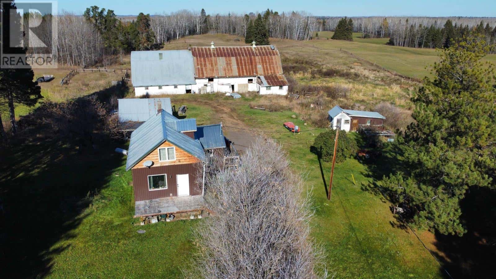 3968 HWY 11/17 — Thunder Bay - Photo 2 of 25