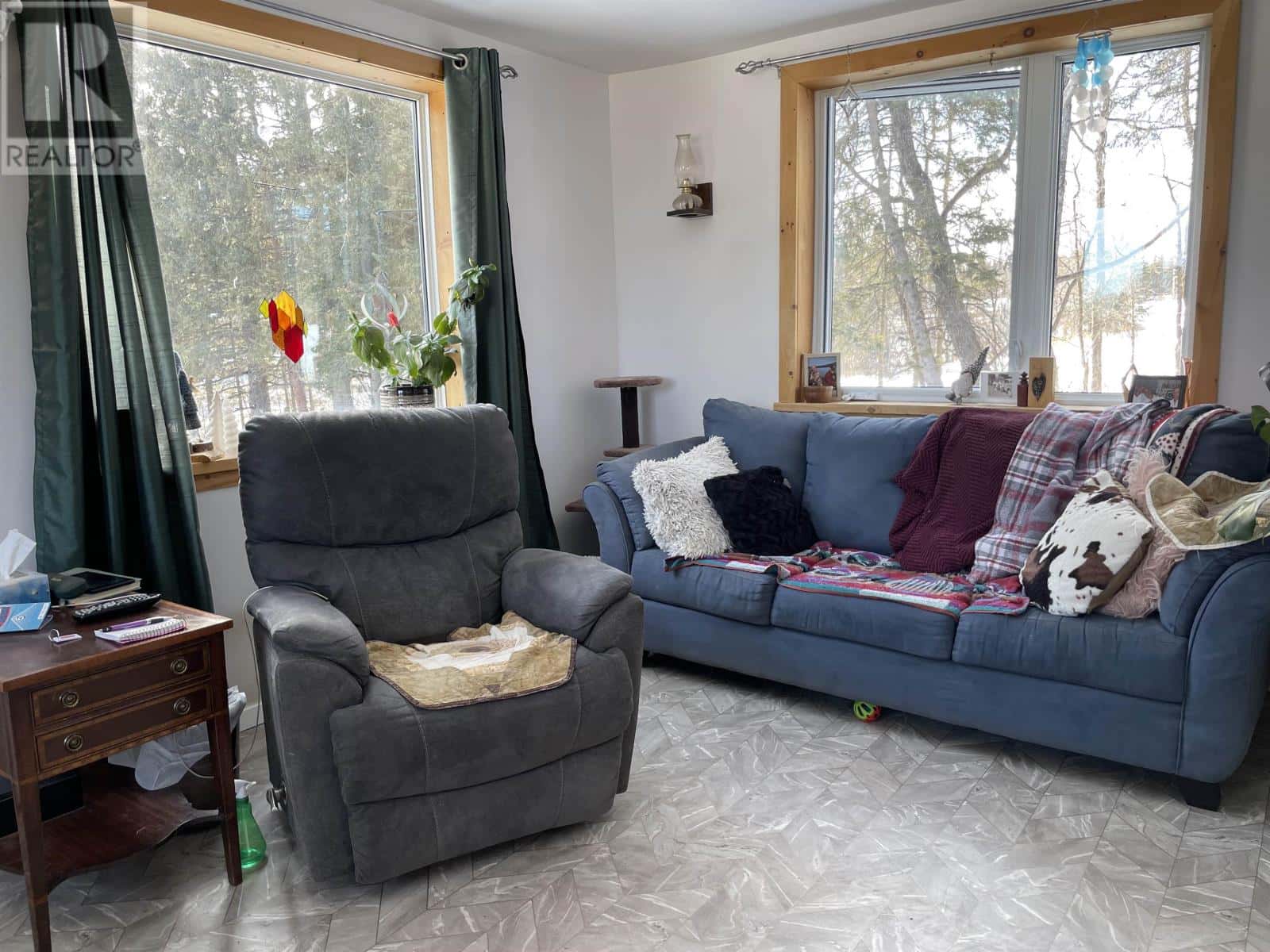 3968 HWY 11/17 — Thunder Bay - Photo 3 of 25