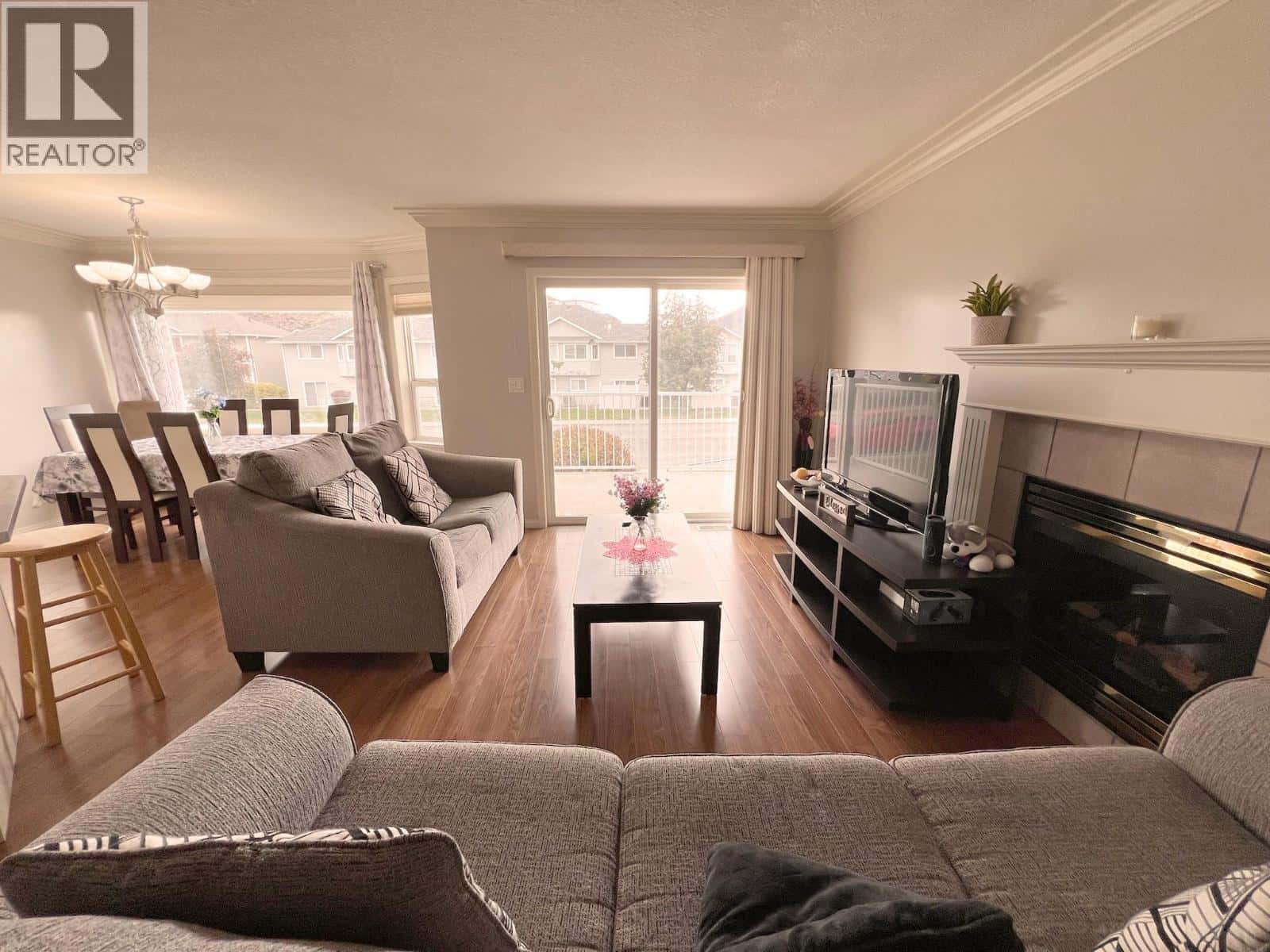 1945 Grasslands Boulevard Unit# 2 — Kamloops, British Columbia - Photo 5 of 29