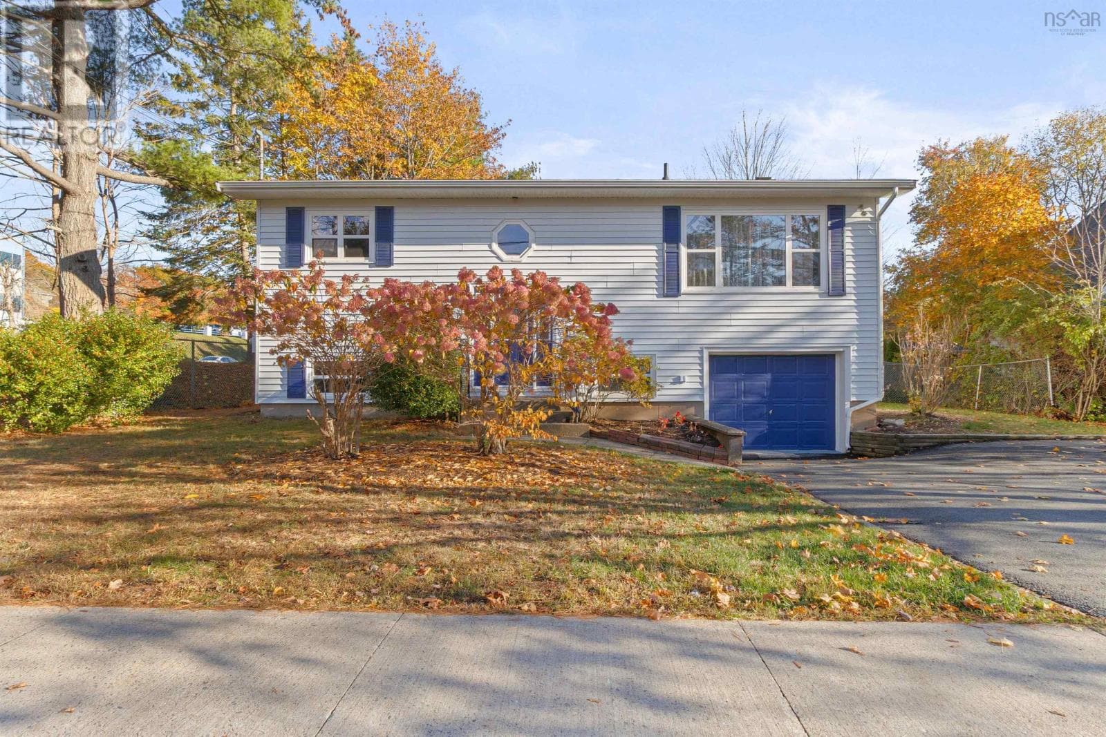 30 Wardour Street — Bedford, Nova Scotia - Main photo