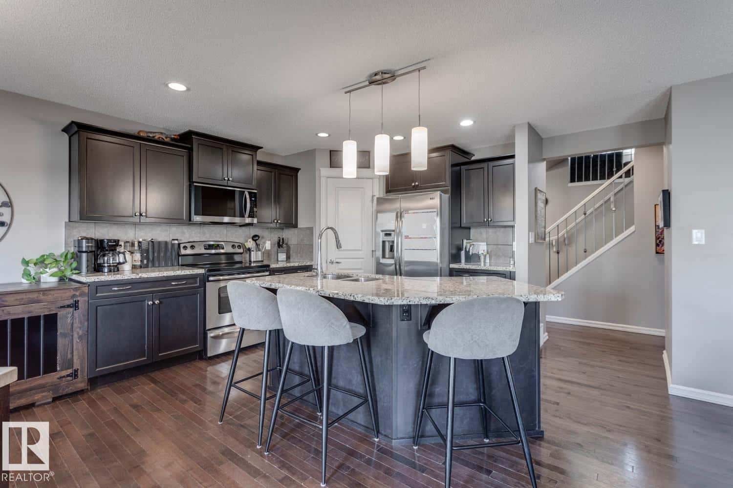 4109 CHARLES LINK LI SW — Edmonton - Photo 5 of 36