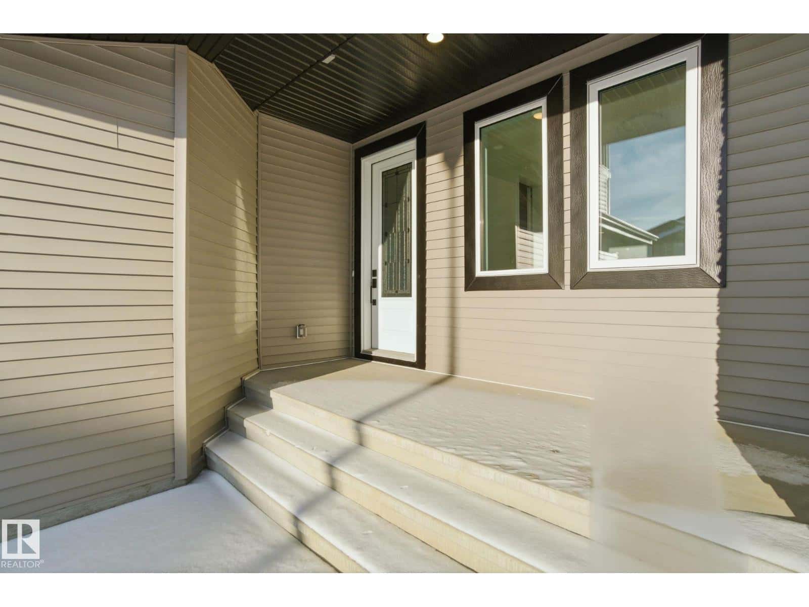 2006 GENESIS LN — Stony Plain - Photo 2 of 57