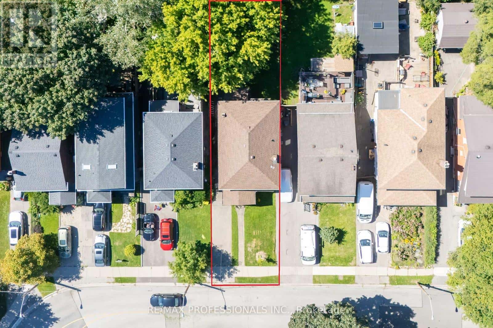 24 QUEENS AVENUE — Toronto (Mimico) - Photo 2 of 48