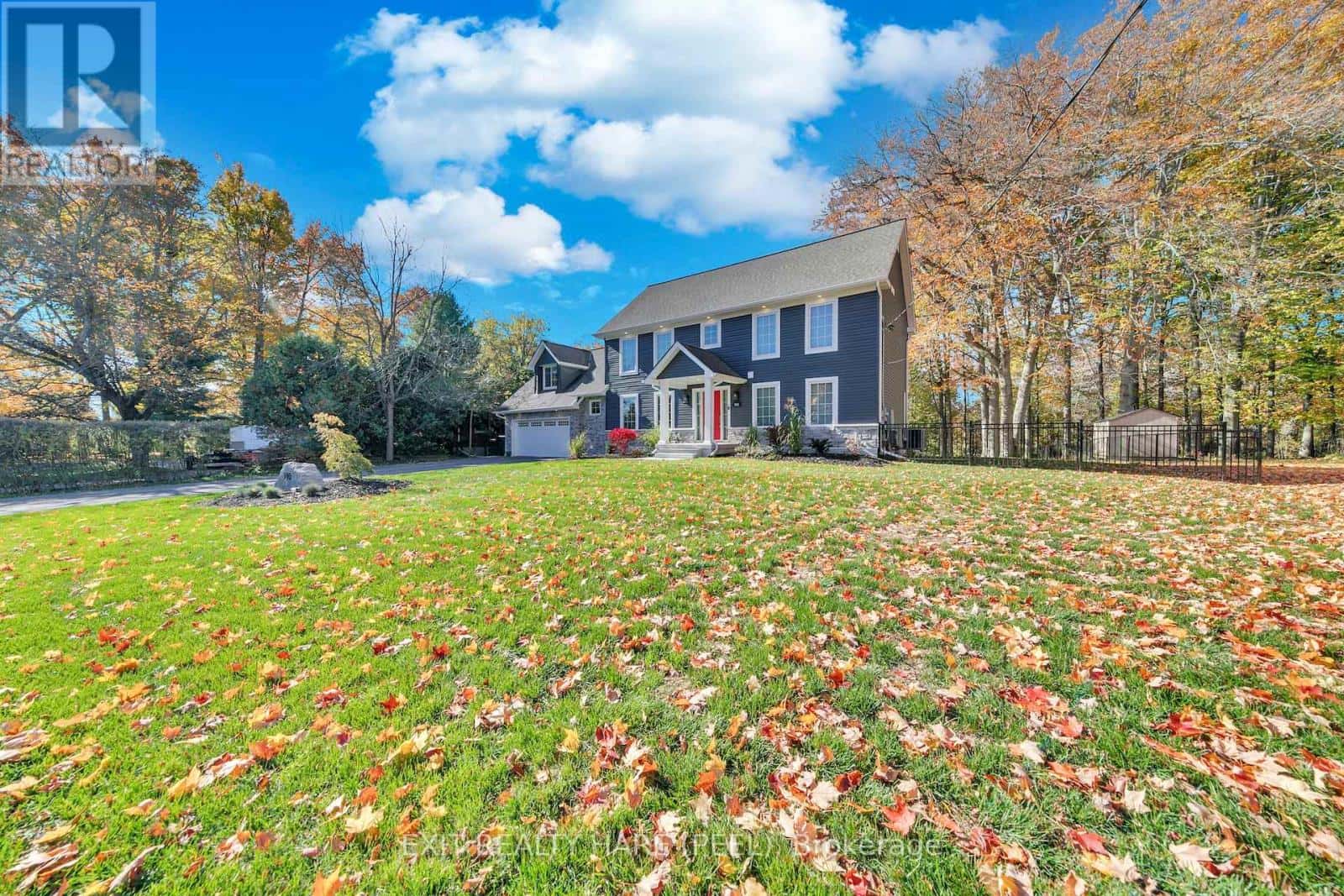 990 HAIST STREET — Pelham (Fonthill) - Photo 3 of 51