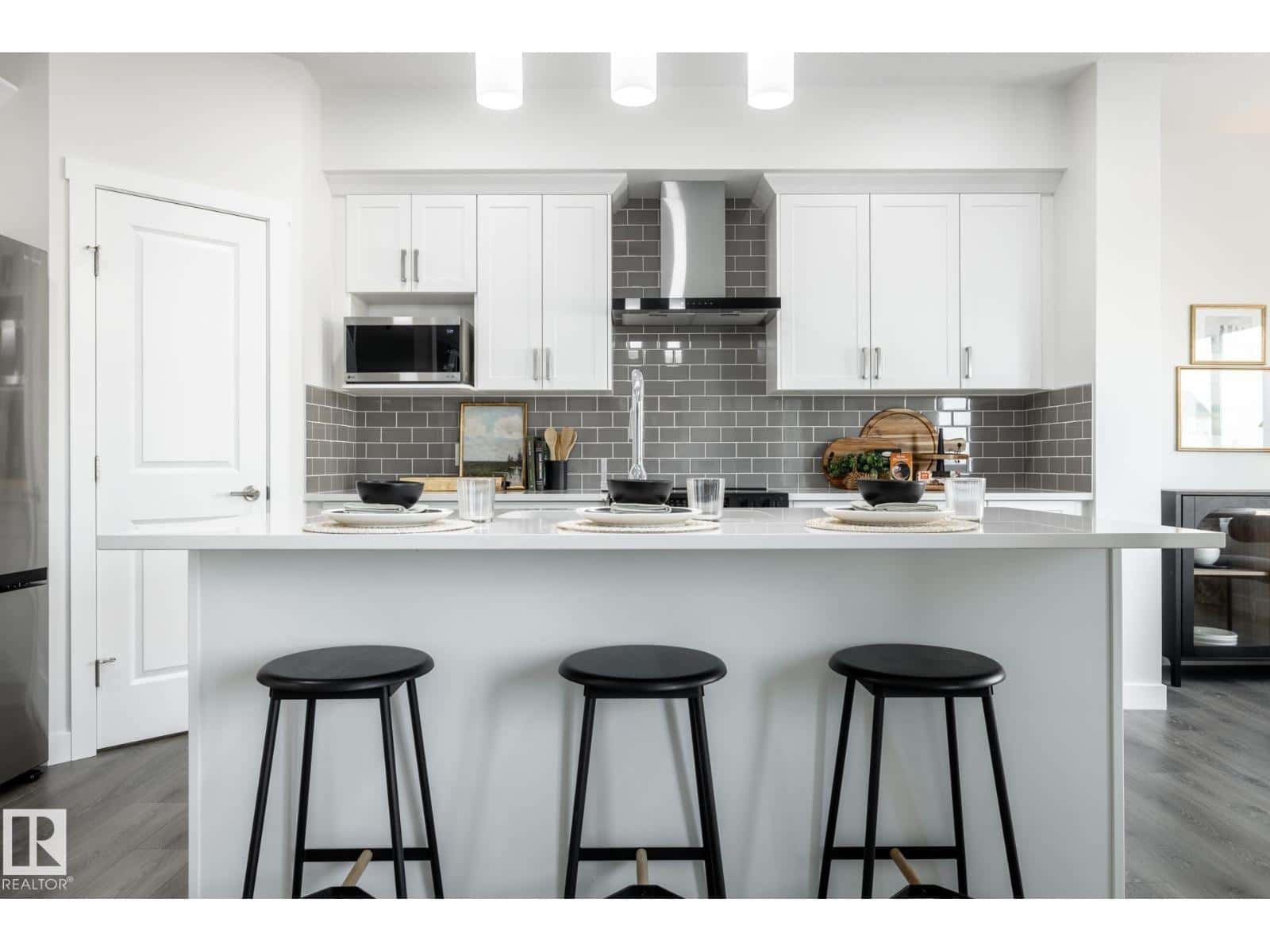 5017 Cawsey LI SW — Edmonton - Photo 5 of 30