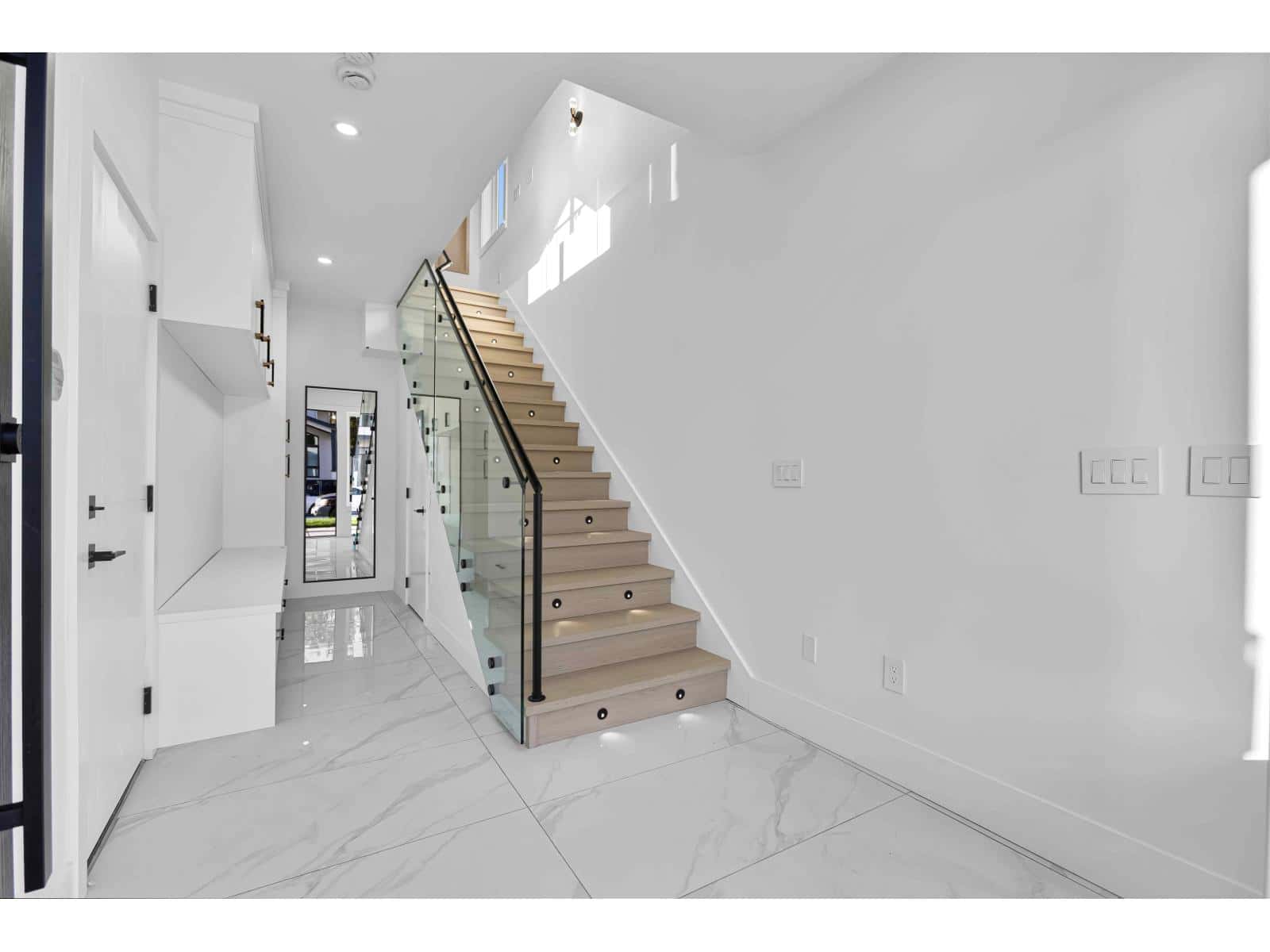 102 16633 18A AVENUE — Surrey - Photo 3 of 36