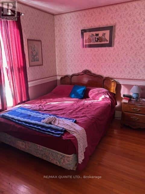 55 NELSON STREET — Centre Hastings - Photo 2 of 25