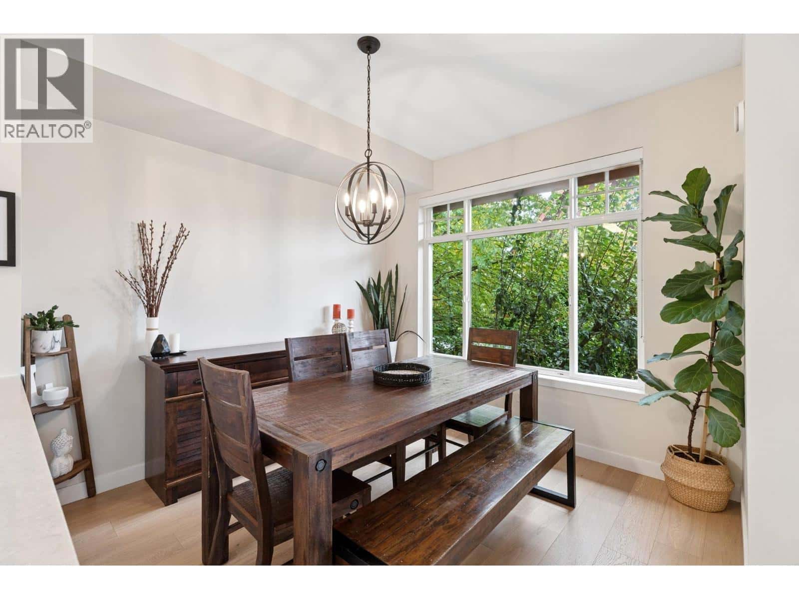 139 2000 PANORAMA DRIVE — Port Moody - Photo 3 of 38