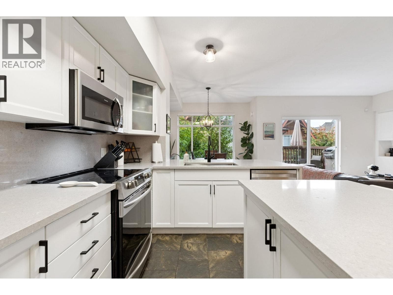 139 2000 PANORAMA DRIVE — Port Moody - Main photo