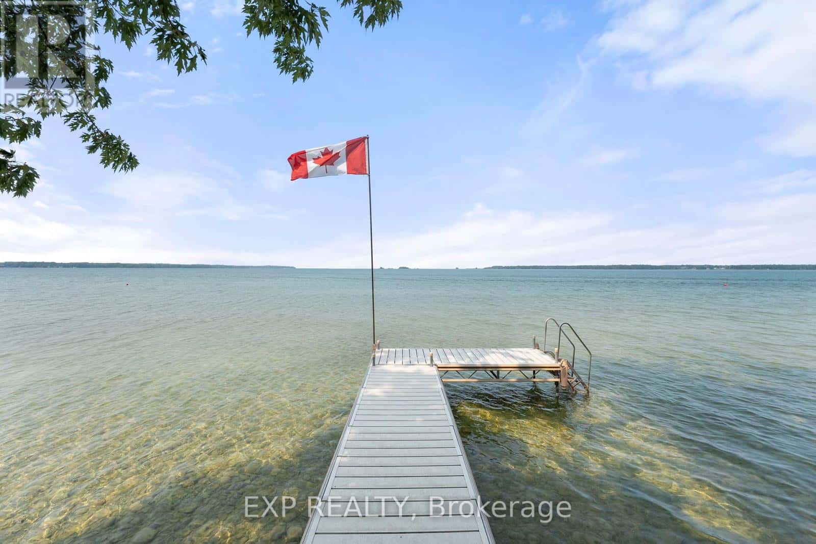 22 BLUE HERON DRIVE — Georgina (Virginia) - Photo 2 of 43