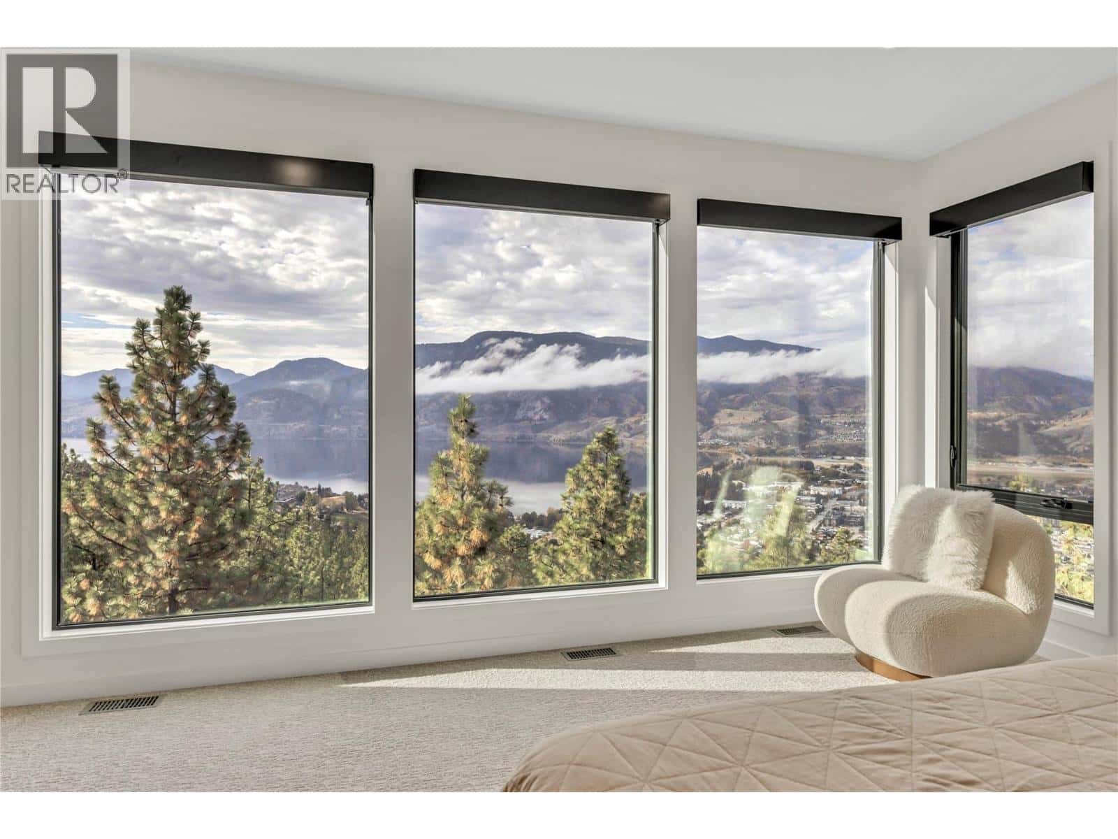 3331 Evergreen Drive Unit# 117 — Penticton - Photo 2 of 53