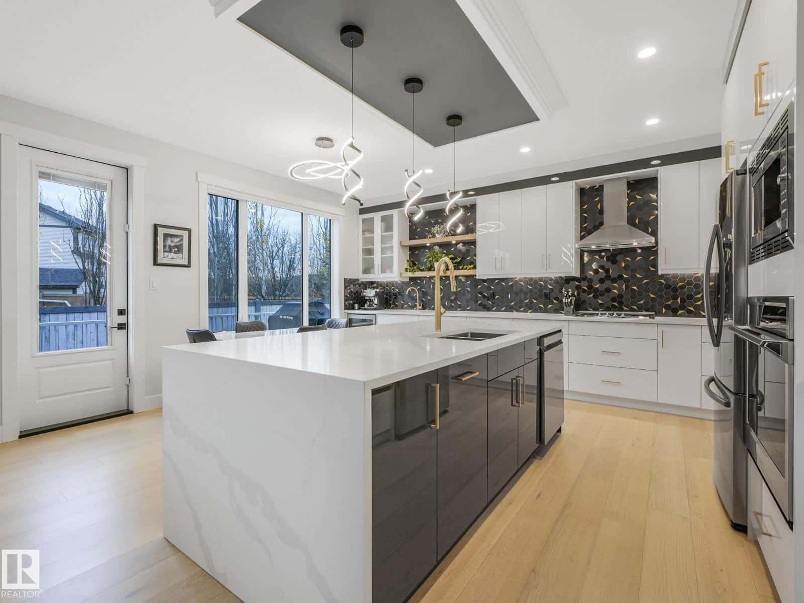 53 AUTUMNWOOD CR — Spruce Grove - Photo 5 of 33