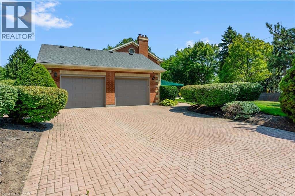 6748 JANUARY Drive — Niagara Falls - Photo 4 of 37